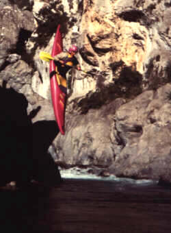 canoa1.JPG (15735 byte)