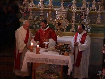 sb2001sacerdoti.jpg (37288 byte)