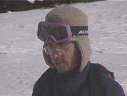 uja014.jpg (8583 byte)